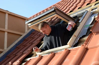 Pose de fenêtres de toit Velux à Torchamp